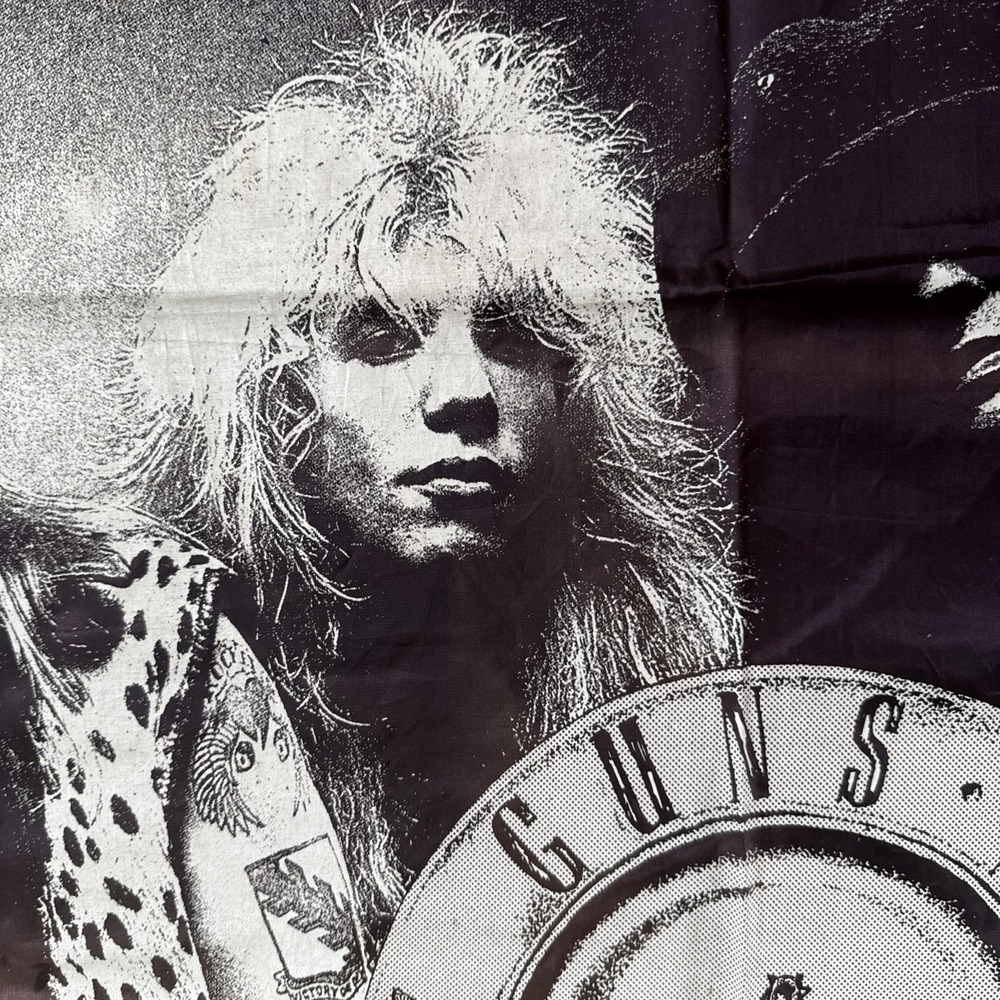 Vintage GUNS N AND ROSES Banner FLAG Tapestry WALL HANGING Poster AXL Slash 1988 - Picture 9 of 16